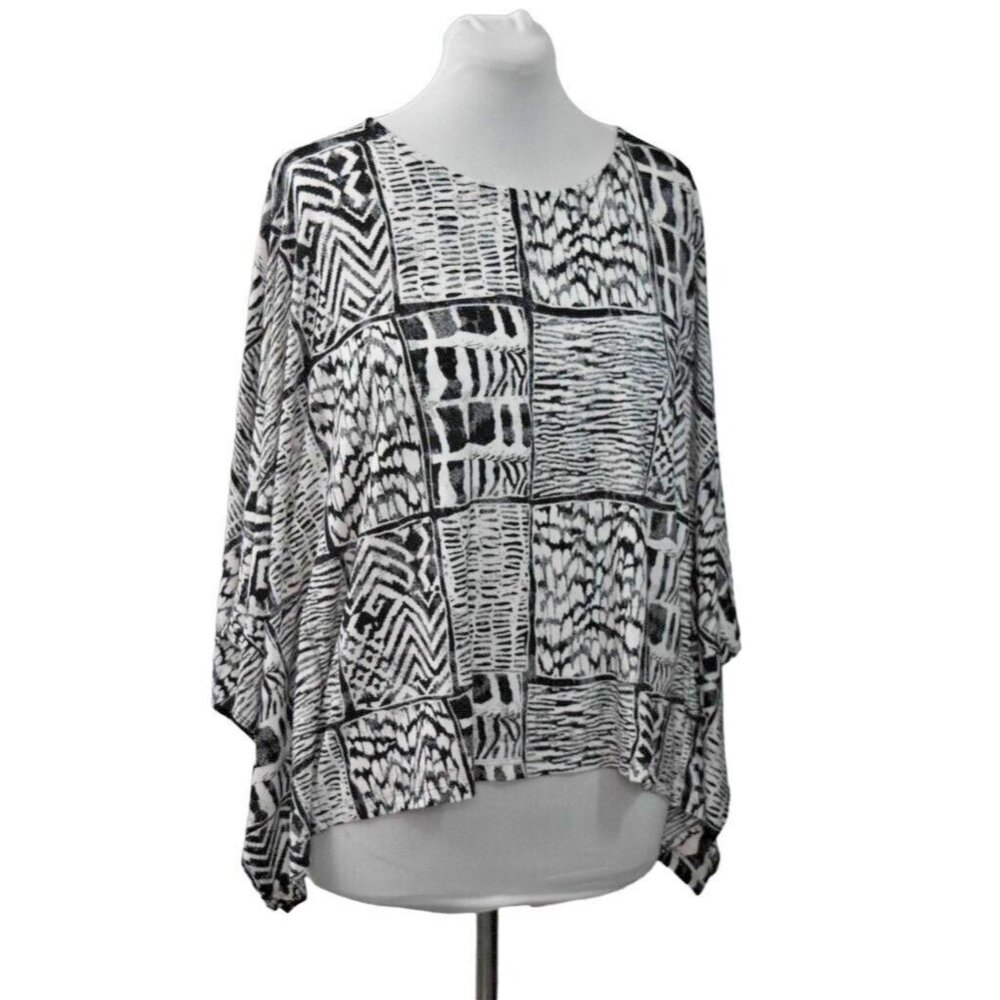 Chicos Blocked Poncho Style Top Womens L XL Black White Oversized